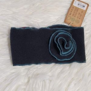 Limousine Color Rose Neck Cozy from G&L Positive Goods